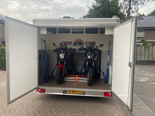 Plaatsing Motoren Caravan