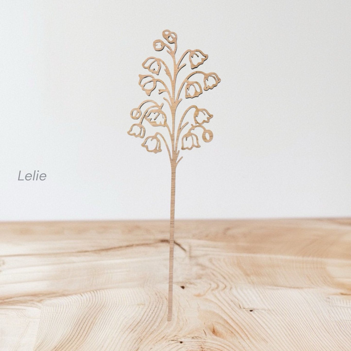 Bosje houten bloemen