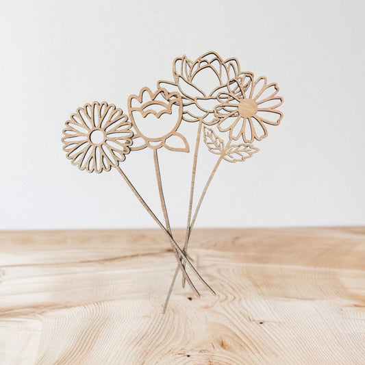 Bosje houten bloemen