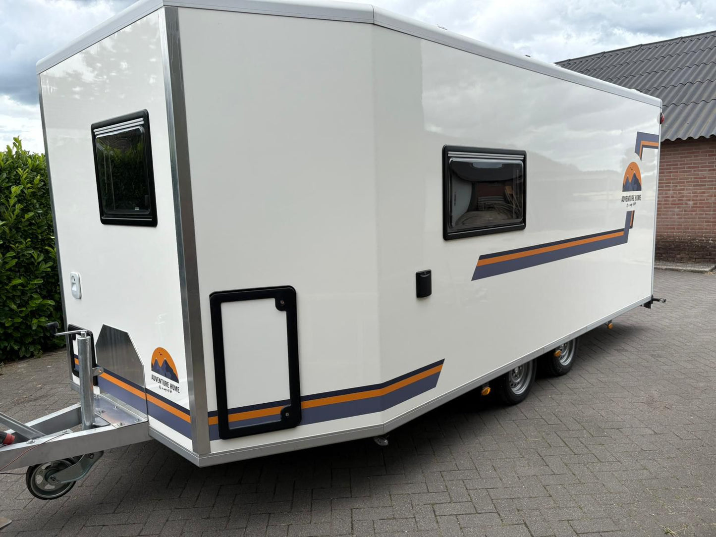 Uitstraling Caravan, Adventure home