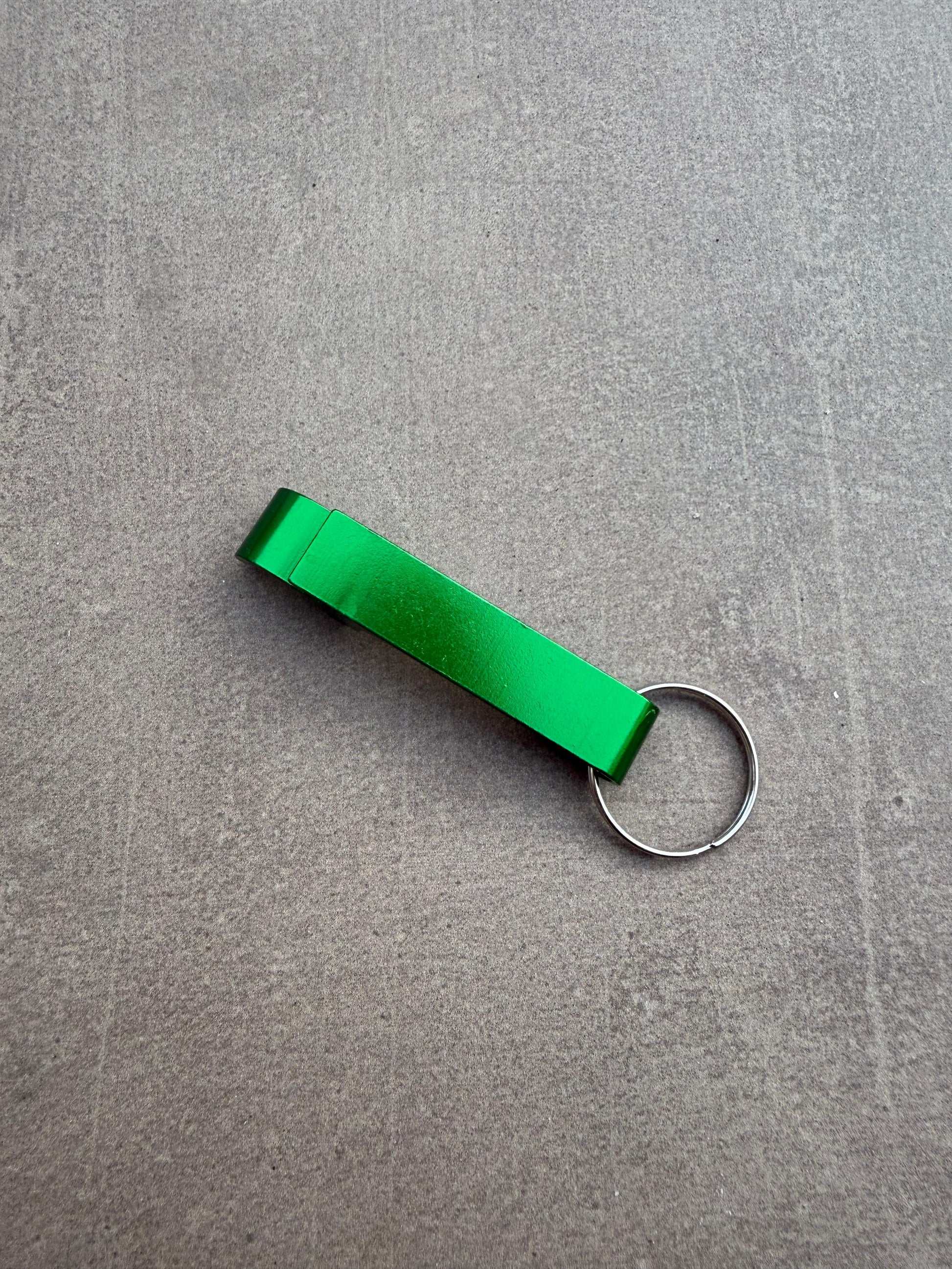 Groene sleutelhanger, bieropener